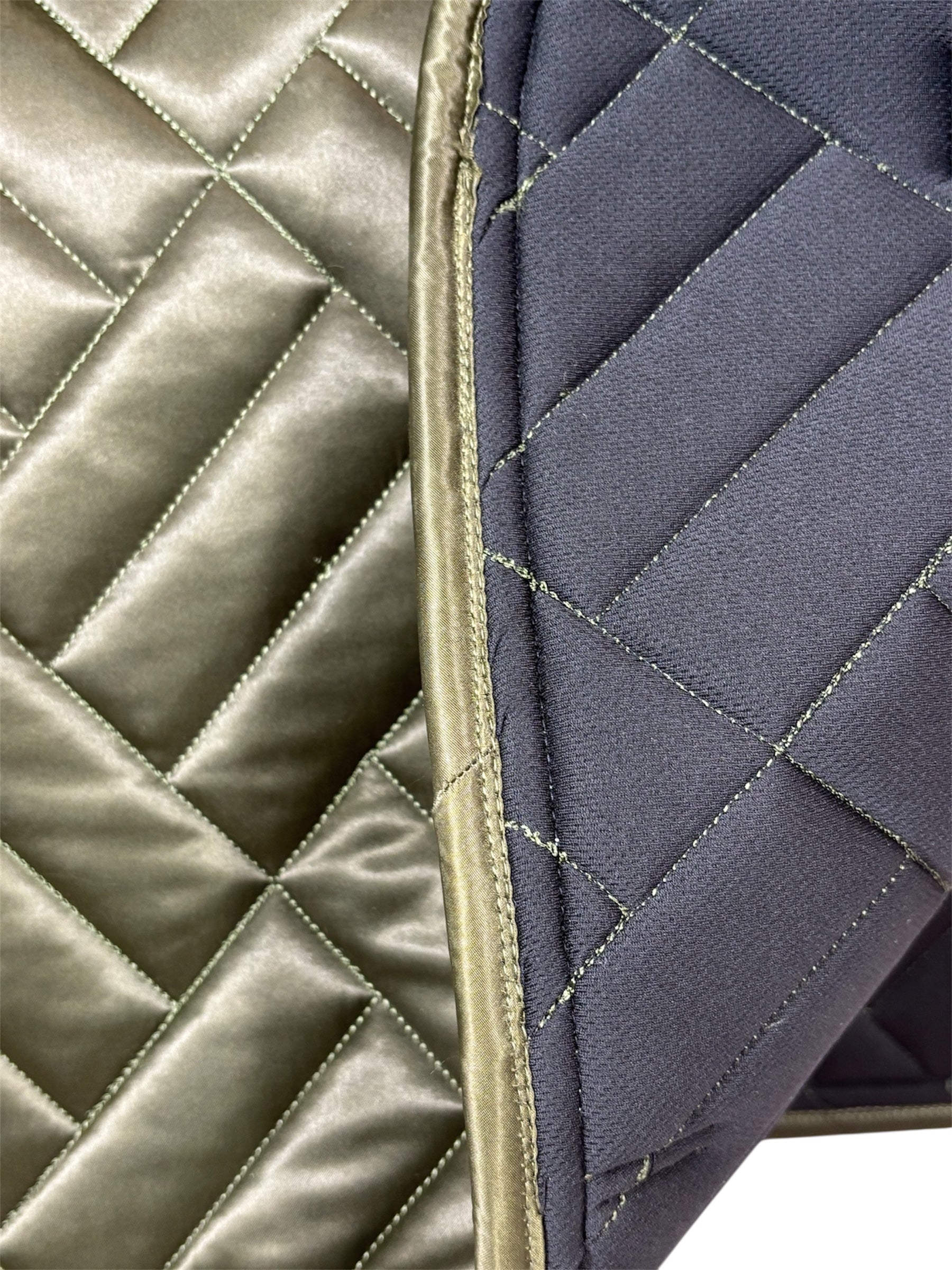 Tapis de Selle GLOSSY GREEN